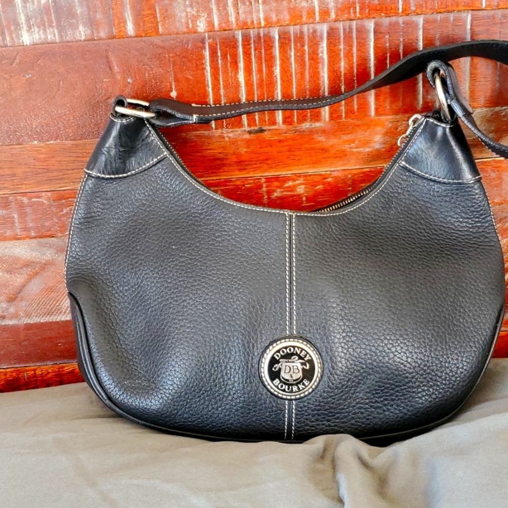 Dooney and Bourke hobo black leather purse